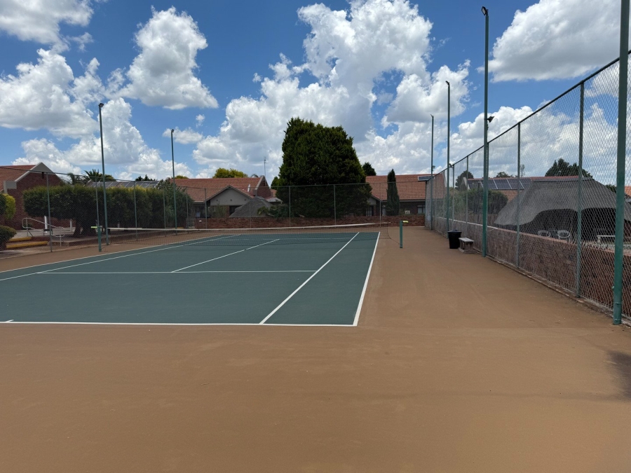 3 Bedroom Property for Sale in Flamwood North West